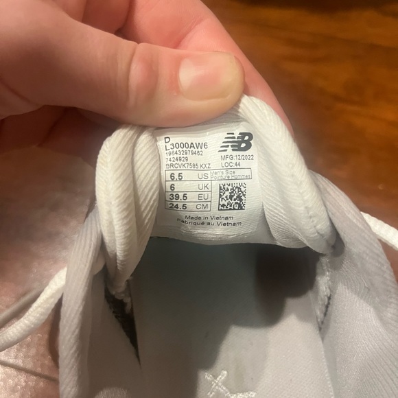 New Balance - Fresh Foam Cleats - White - Picture 5 of 7